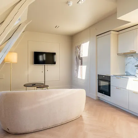 The Self Check-in Boutique 4*